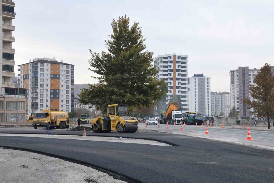 Organize Sanayi İçin 25 Milyon Tl’lik Yol Yatırımı