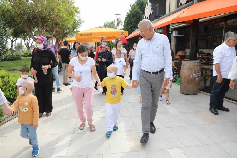 Başkan Tarhan: "ilçemizde Rehabilitasyon Merkezini Hayata Geçireceğiz"