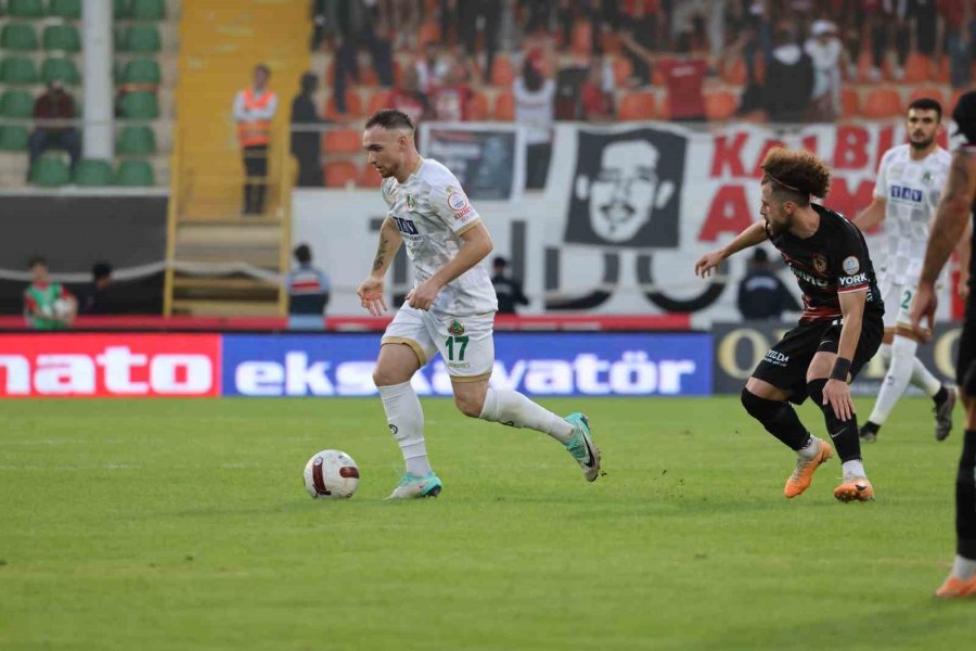 Trendyol Süper Lig: Corendon Alanyaspor: 0 - Gaziantep Fk: 3