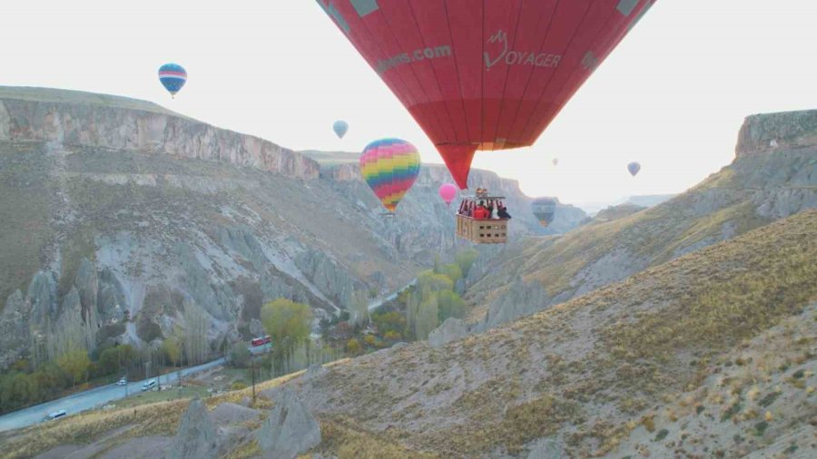 Bu Mahalle Nüfusunun 430 Katı Turist Ağırladı