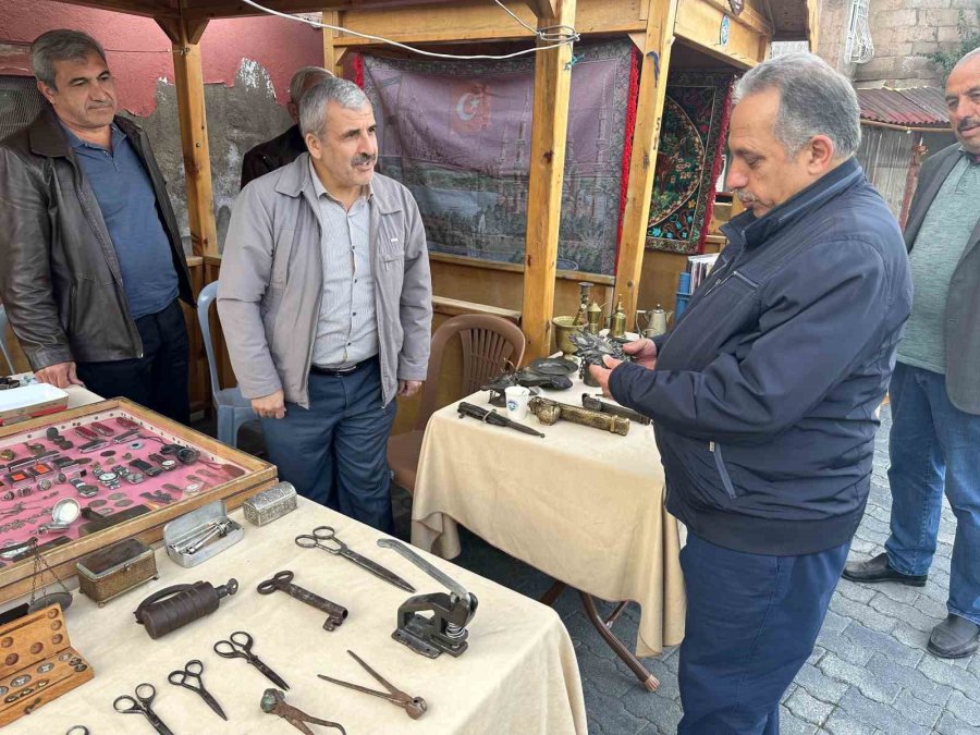 “hava Güzel, Pazar Güzel”