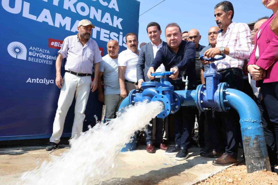 Kumlucalı Üreticiler Kapalı Devre Sulama Tesisinden Memnun