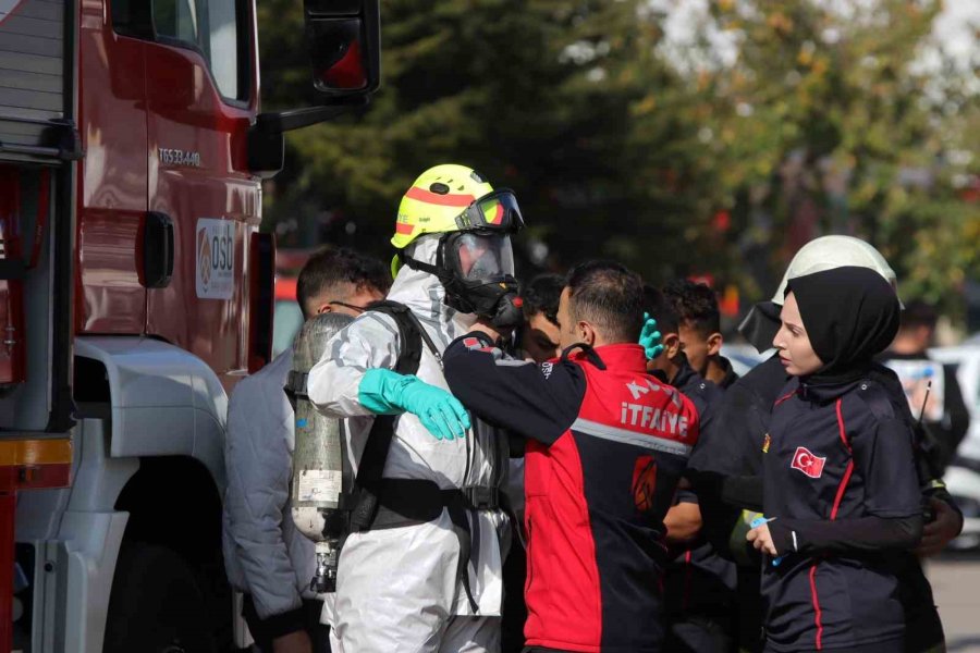 Kayseri’de Gerçeğini Aratmayan "kbrn" Tatbikatı