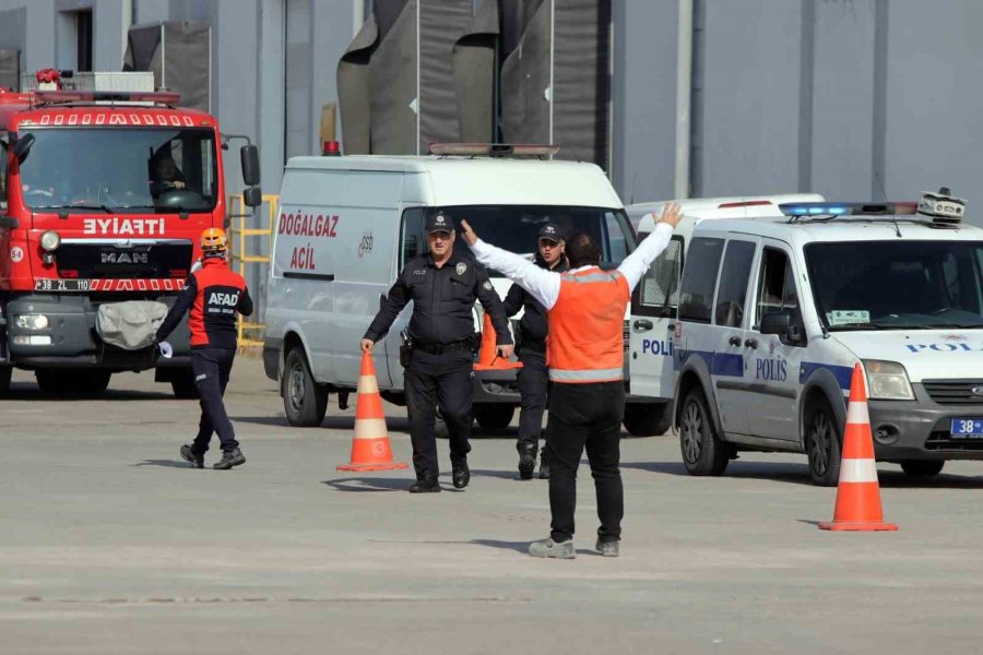 Kayseri’de Gerçeğini Aratmayan "kbrn" Tatbikatı