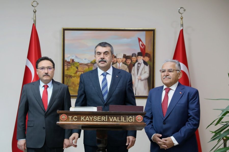 Bakan Tekin’den Kayseri Valiliği’ne Ziyaret