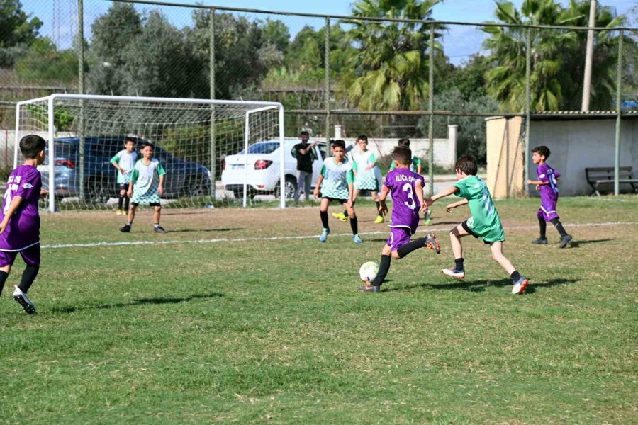 Manavgat Belediyesi’nden Bekir Çalışkan Anısına Futbol Turnuvası