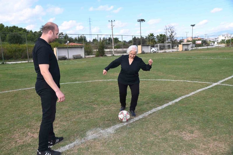 Manavgat Belediyesi’nden Bekir Çalışkan Anısına Futbol Turnuvası