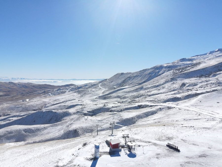 Erciyes’te Kar Sevinci