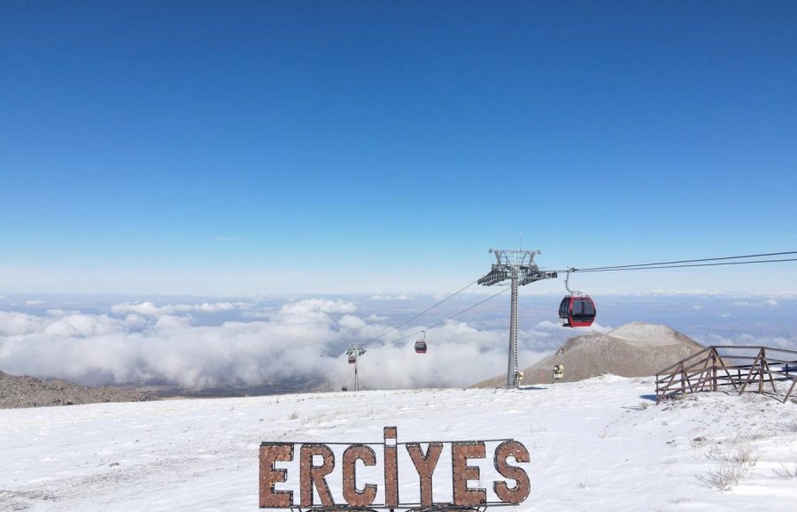 Erciyes’te Kar Sevinci