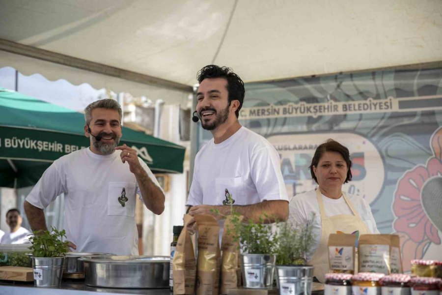 2. Uluslararası Tarsus Festivali, İkinci Gününde De Coşkuyla Devam Etti