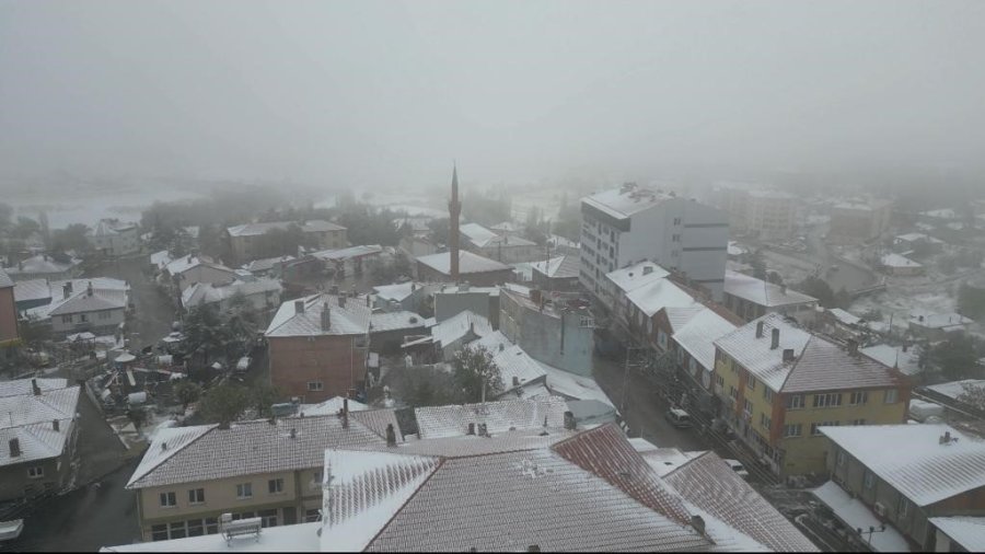 Mihalıççık’taki Kar Manzarası Havadan Görüntülendi