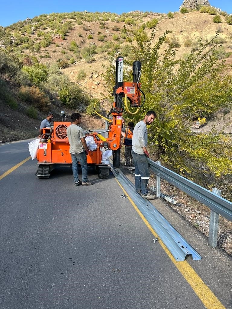 Büyükşehir’den Kırsala 35 Milyon Tl’lik ‘trafik’ Yatırımı