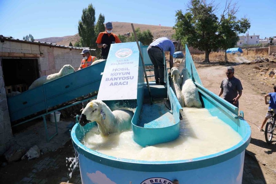 Talas’tan Kırsala Hizmet Yağmuru