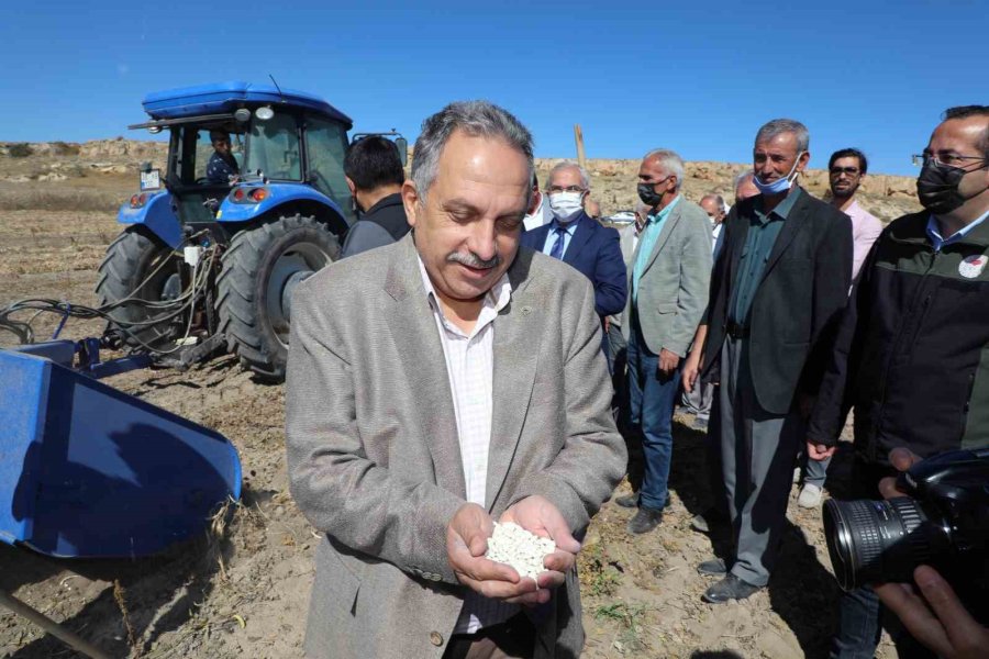 Talas’tan Kırsala Hizmet Yağmuru