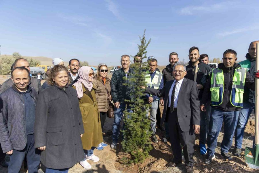 Başkan Büyükkılıç İle Kayseri’de 5 Yılda 549 Bin 735 Adet Ağaç Ve Çalı Toprakla Buluştu