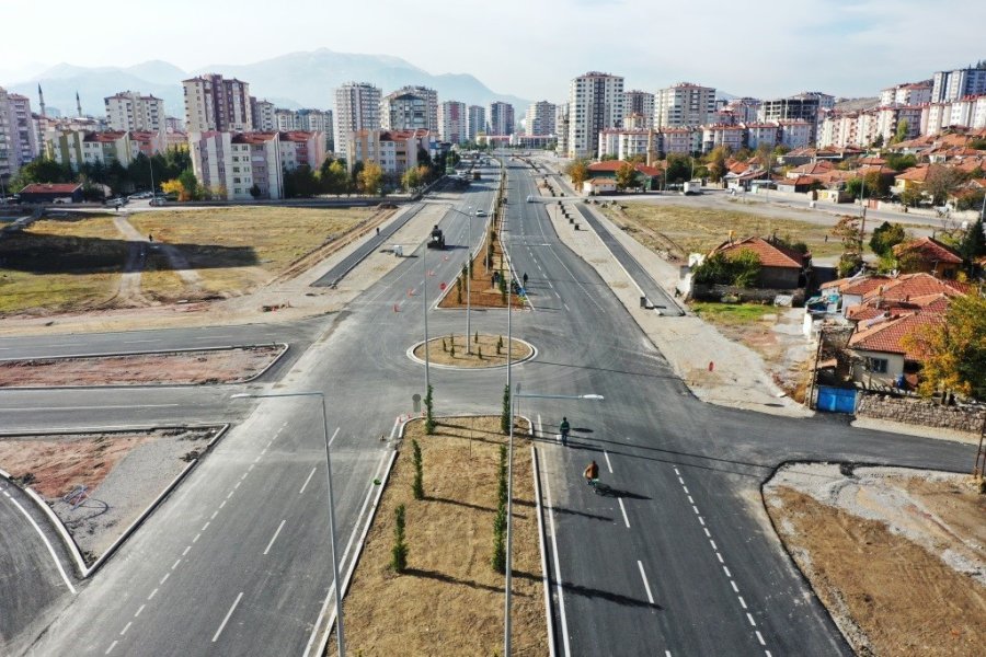 Başkan Çolakbayrakdar, “geceyi Gündüze Katıp, Asfalt Çalışmalarını Tamamladık”