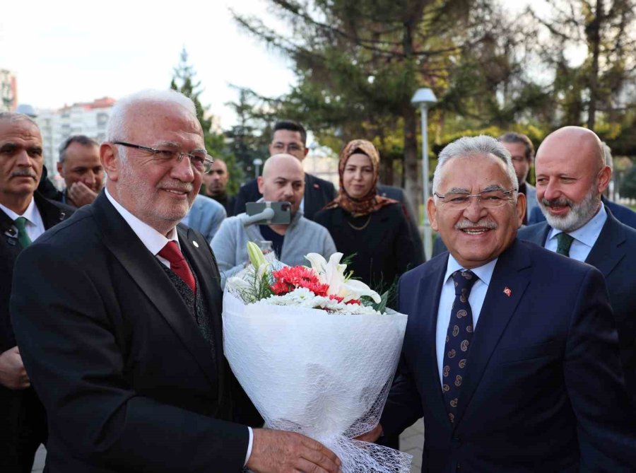 Ak Parti Genel Başkan Vekili Elitaş’tan Büyükkılıç’a Ziyaret