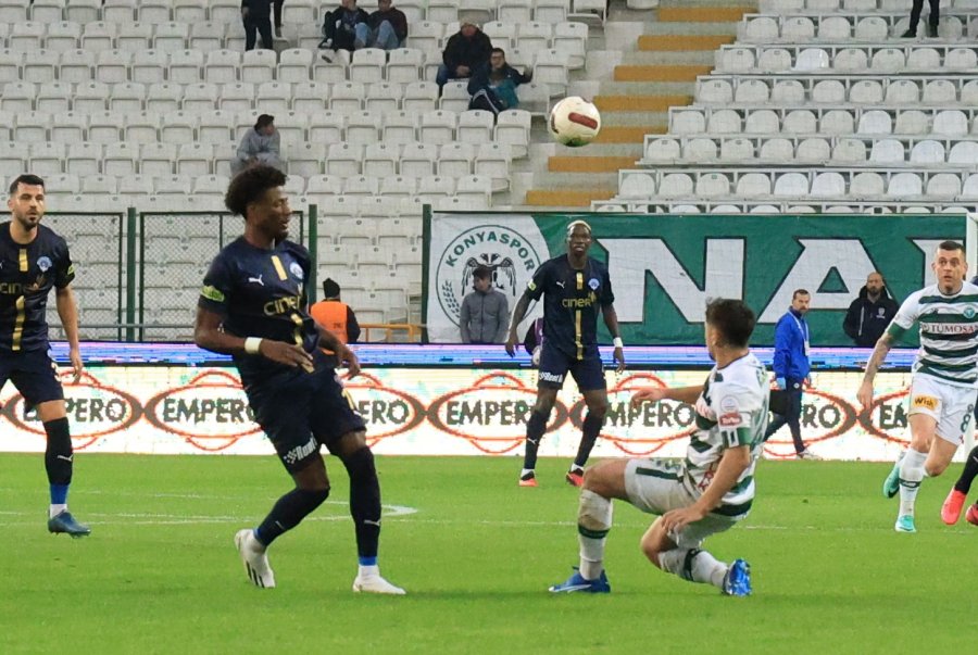 Trendyol Süper Lig Konyaspor: 0 Kasımpaşa: 0 (ilk Yarı)