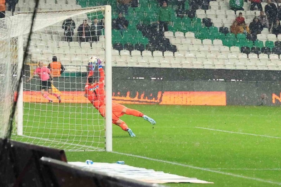 Trendyol Süper Lig: Konyaspor: 2 - Kasımpaşa: 0 (maç Sonucu)