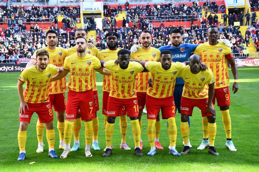 Trendyol Süper Lig: Kayserispor: 0 - Adana Demirspor: 0 (maç Devam Ediyor)