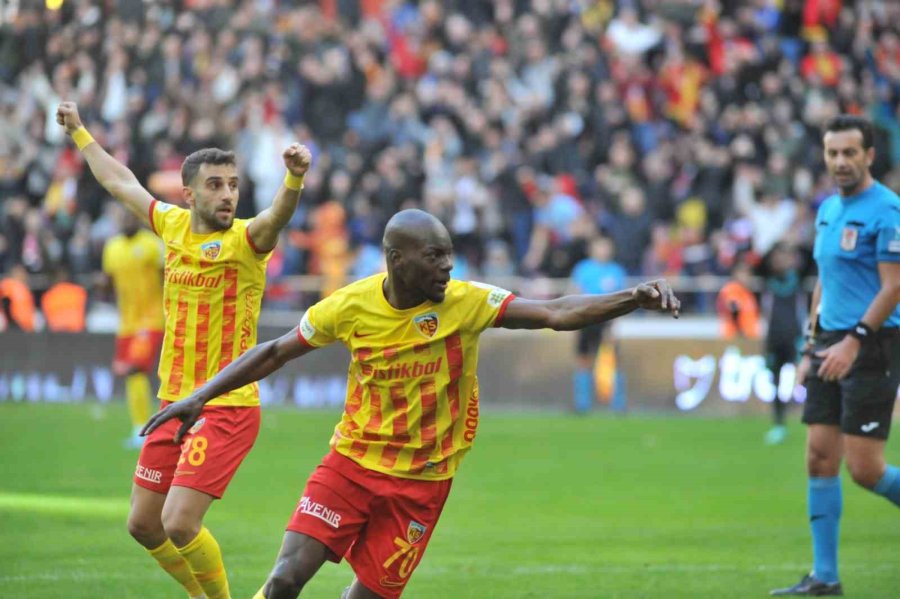 Trendyol Süper Lig: Kayserispor: 1 - Adana Demirspor: 1 (maç Sonucu)