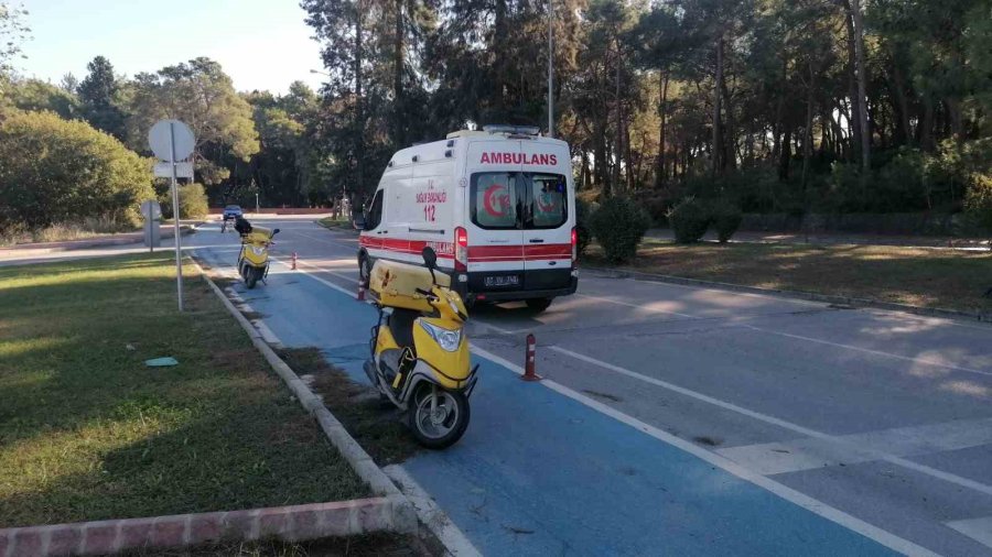 Manavgat’taki Kazada Motosiklet Sürücüsü Yaralandı