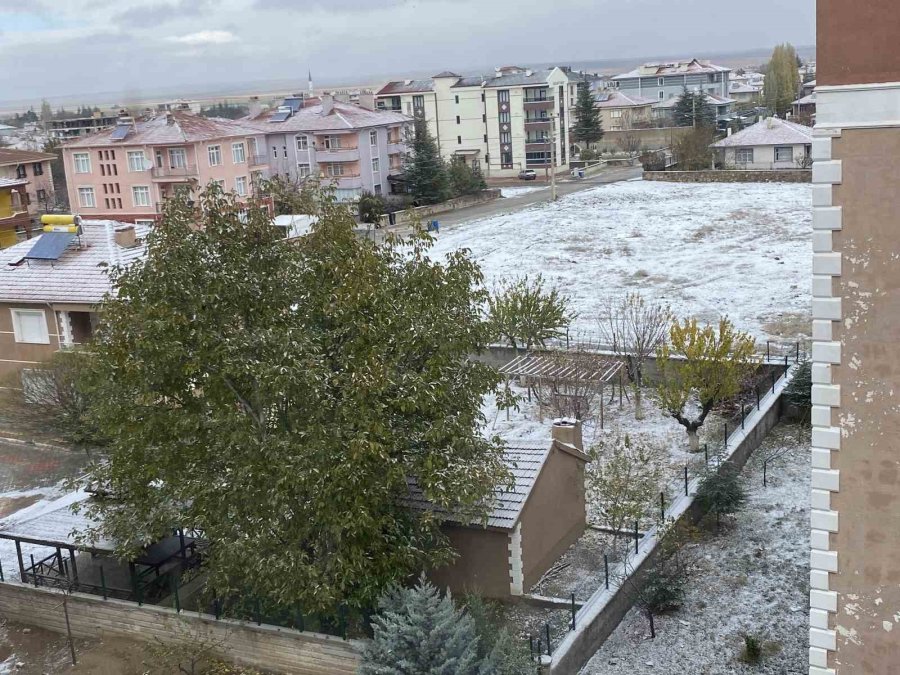 Kulu’ya Mevsimin İlk Karı