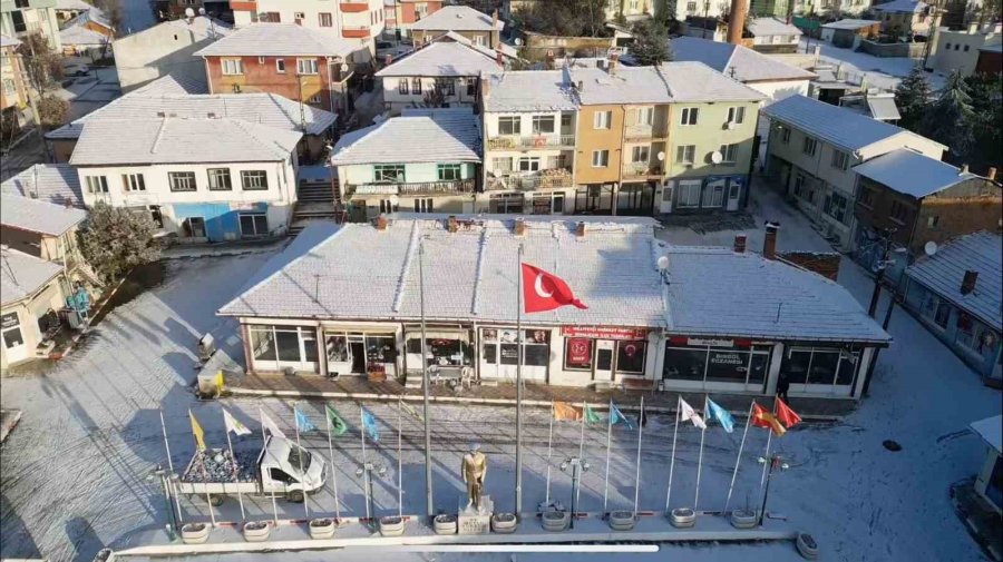 Beyaza Bürünen Mihalıççık Havadan Görüntülendi