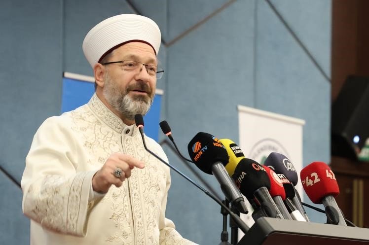 Diyanet İşleri Başkanı Erbaş: “insanların En Hayırlısı İnsana Faydalı Olanlardır”