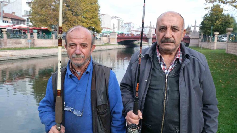 Kaçak Balık Avcıları Doğayı Tehlikeye Atıyor