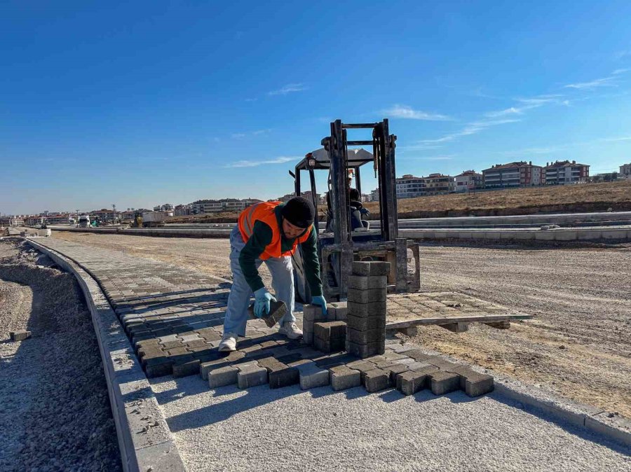 Selçuklu Belediyesi Altyapı Çalışmalarında Yaşam Kalitesini Artırıyor