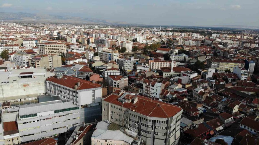 Emlakçılar ‘kentsel Dönüşüm Kanunu’nun Faydalı Olacağı Görüşünde