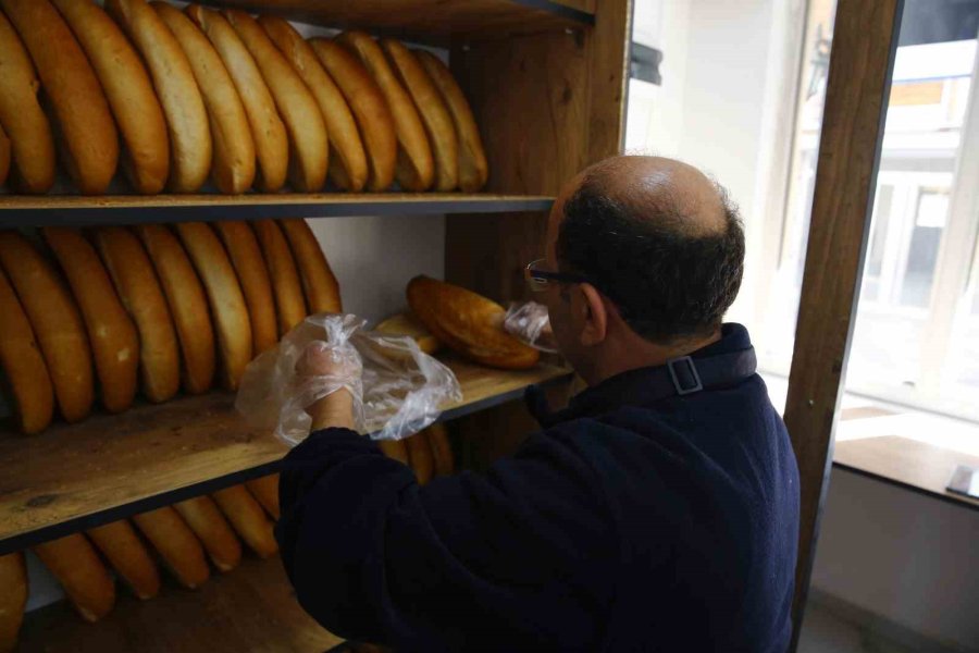 Akseki Cevizli Mahallesi’ne Halk Ekmek Büfesi Açıldı