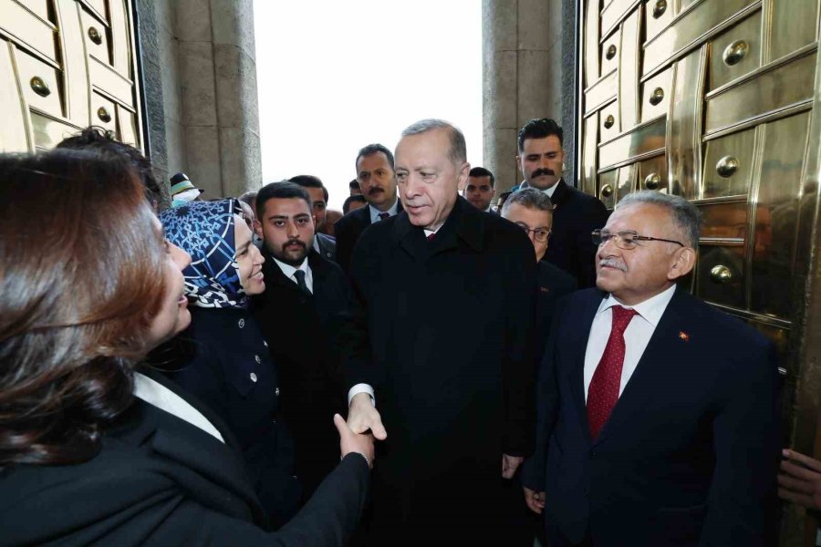 Başkan Büyükkılıç, Cumhurbaşkanı Erdoğan İle Görüştü, Ak Parti Grup Toplantısı’na Katıldı