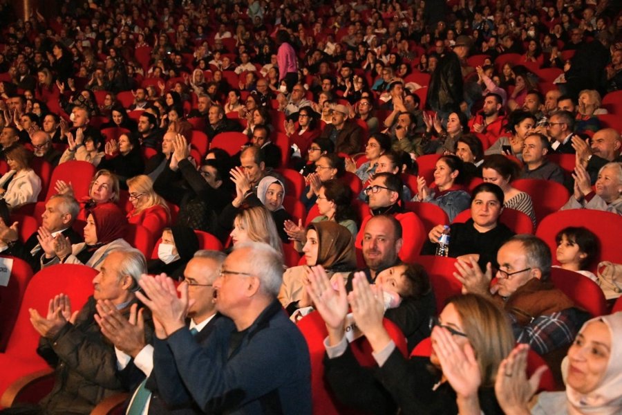 ’bozkırın Tezenesi’ Neşet Ertaş Yenişehir’de Anıldı