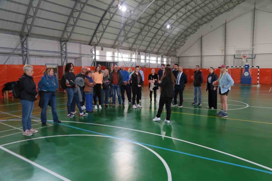 Alkü, Avrupalı Spor Akademisyenlerini Ağırladı