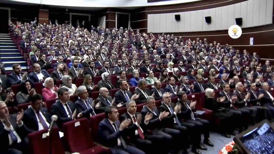 Başkan Büyükkılıç, Ak Parti Genişletilmiş İl Başkanları Toplantısı’na Katıldı