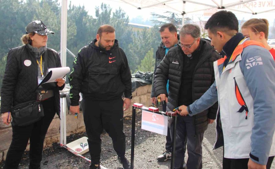 300 Sporcu Hacılar’da Harita İle Yönlerini Bulacak