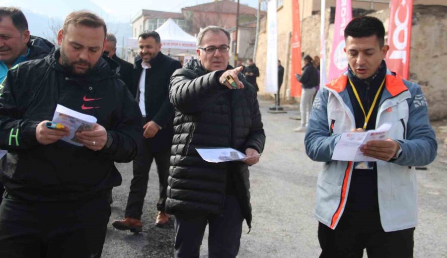 300 Sporcu Hacılar’da Harita İle Yönlerini Bulacak