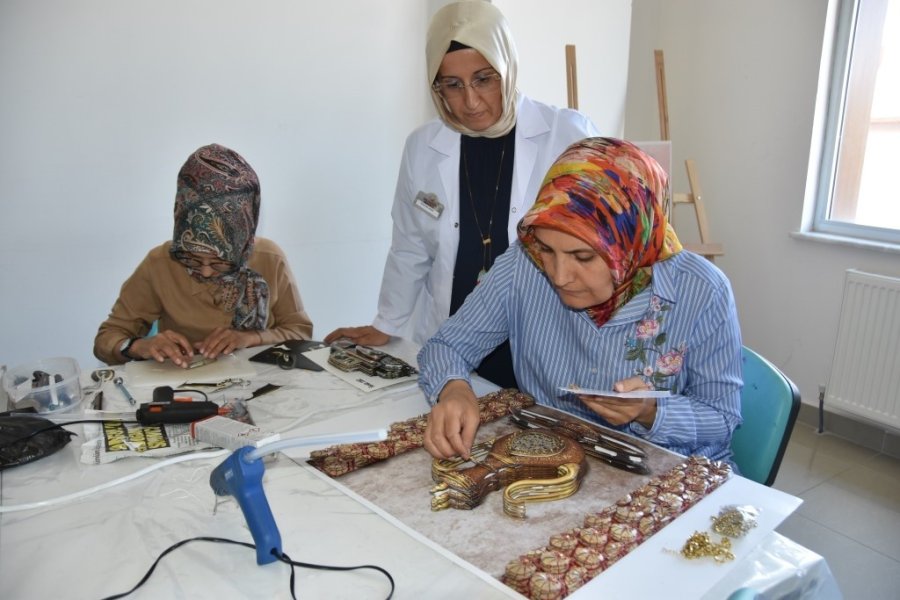 Başkan Çolakbayrakdar: “modern Tesislerle Sosyal Hayatı Renklendiriyoruz”