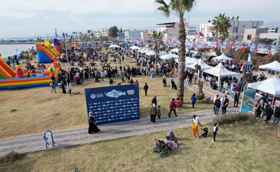 Karaduvar Balık Festivali’ne Büyük İlgi