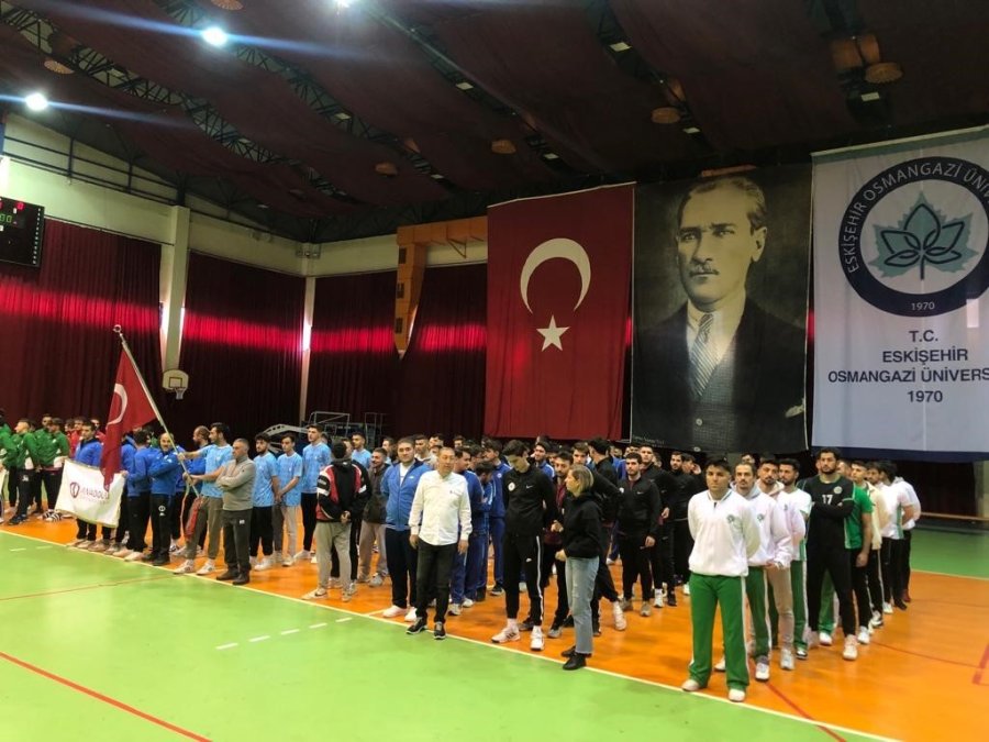 Anadolu Üniversitesi Erkek Futbol Takımı Üst Tur İçin Mücadele Edecek