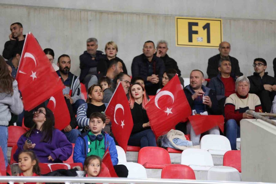 Uefa Kadınlar Uluslar Ligi: Türkiye: 2 - Gürcistan: 0