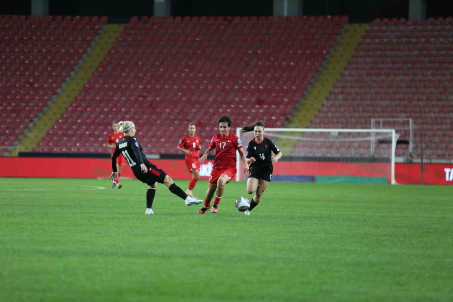 Uefa Kadınlar Uluslar Ligi: Türkiye: 2 - Gürcistan: 0