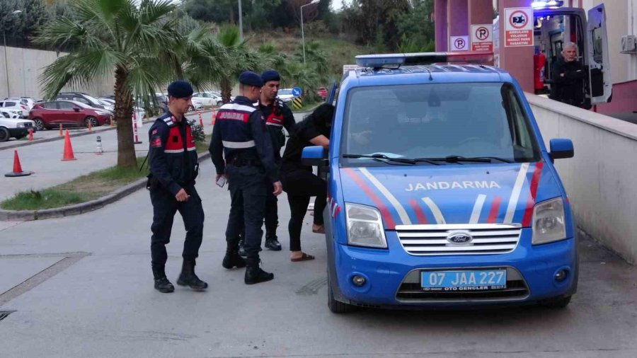 Karı Kocanın ’geç Geldin’ Tartışması Hastanede Bitti