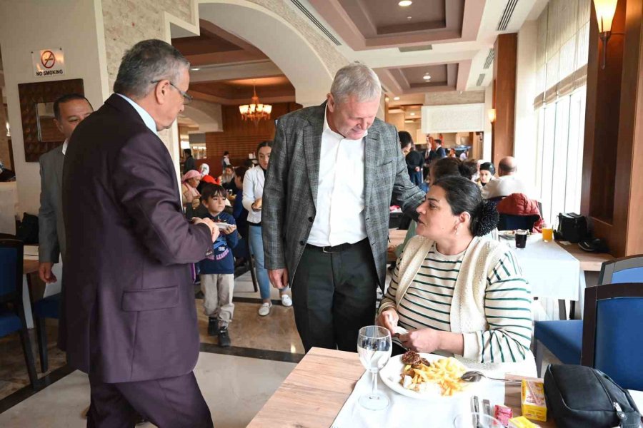 Başkan Topaloğlu:"engelliler İçin Elimizden Gelen Tüm İmkanları Kullanmamız Gerekiyor"