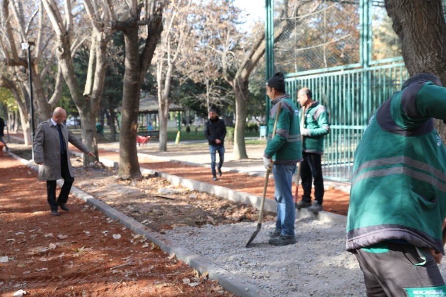 Başkan Çolakbayrakdar: “örnek Teşkil Eden Sosyal Yaşam Alanları Yapıyoruz”