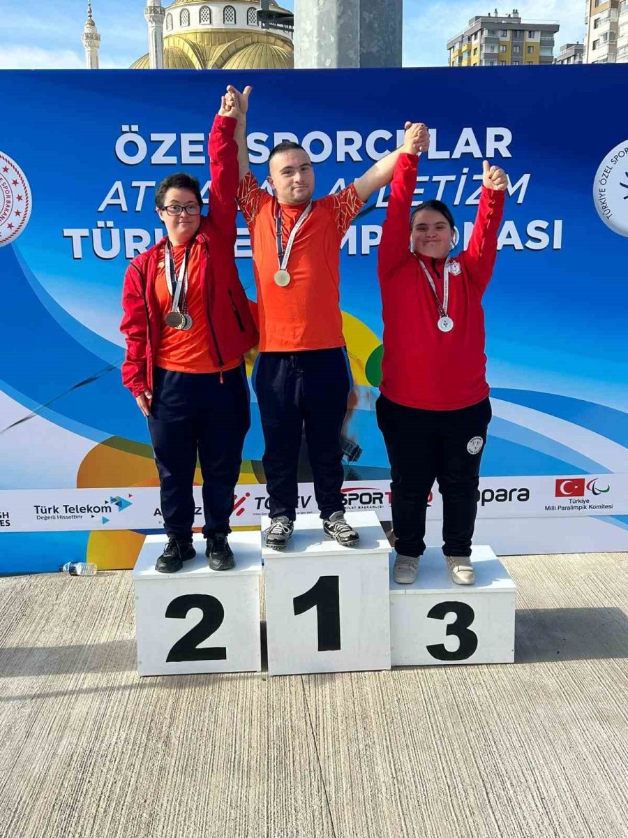 Başkan Çolakbayrakdar: "özel Sporcuların Başaramayacağı Hiçbir Şey Yok"