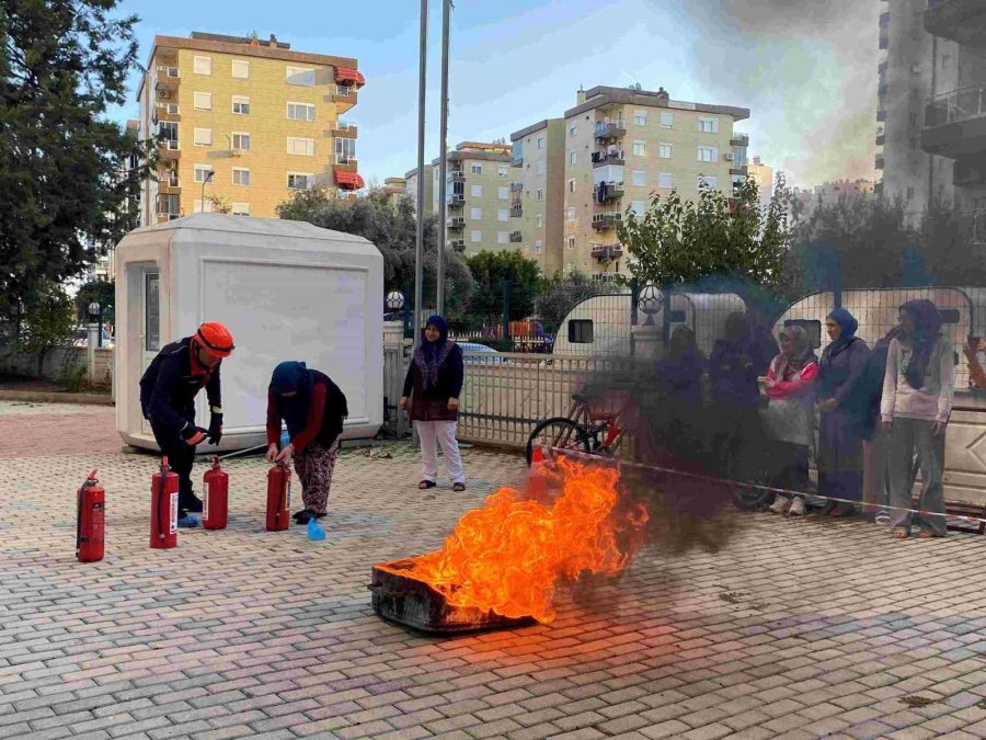 Öğrenci Yurdunda Yangın Tatbikatı