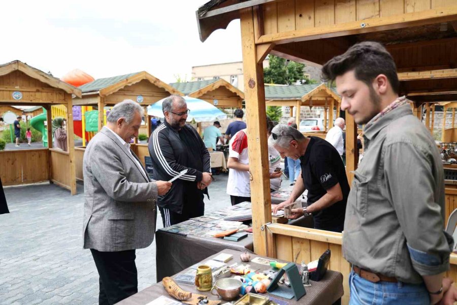 Yılın Son Antika Pazarı